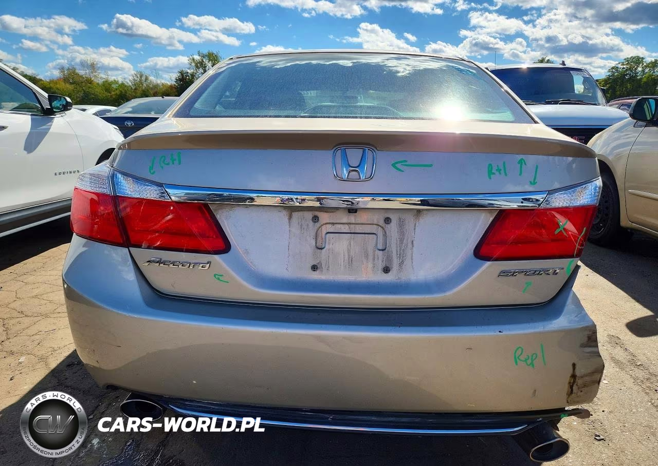 2015 Honda Accord Sport VIN:1HGCR2F55FA180744 - 6