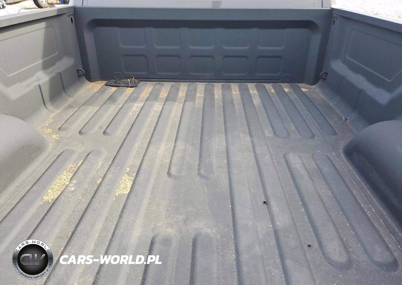 2019 Ram 1500 Classic Tradesman VIN:3C6JR6DG0KG500640 - 10