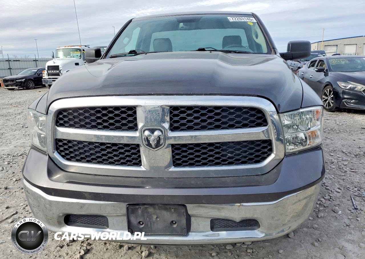 2019 Ram 1500 Classic Tradesman VIN:3C6JR6DG0KG500640 - 5