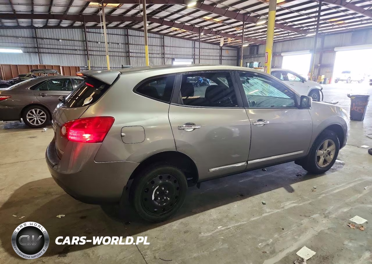 2013 Nissan Rogue S VIN:JN8AS5MT9DW511293 - 3