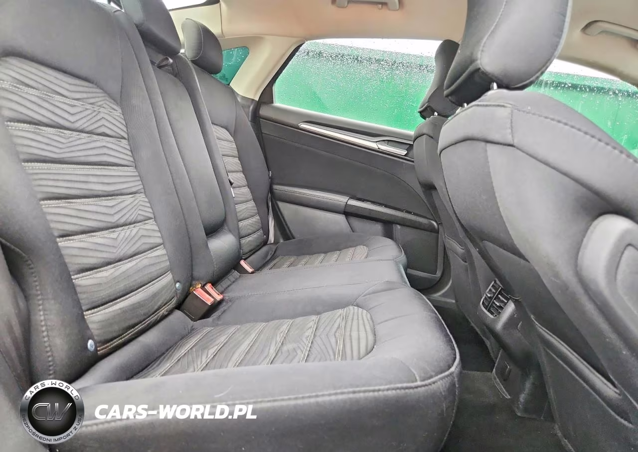 2016 Ford Fusion Se VIN:1FA6P0HD7G5131670 - 10