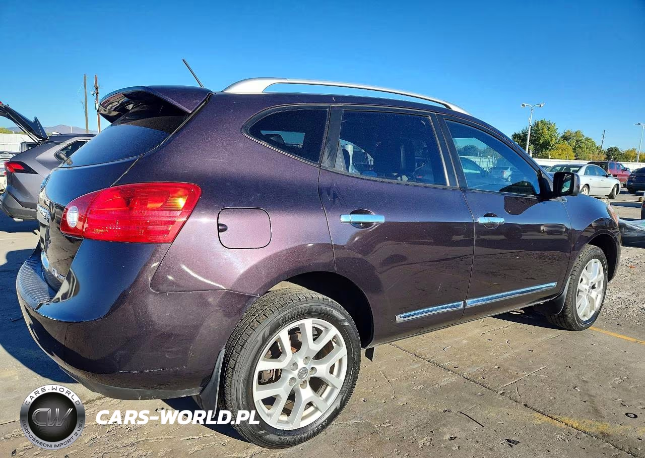 2013 Nissan Rogue S VIN:JN8AS5MV6DW639945 - 3