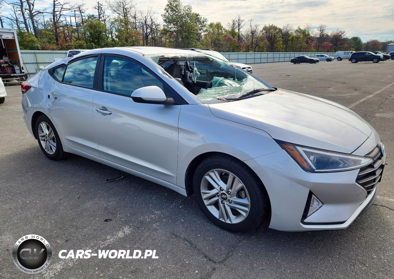 2019 Hyundai Elantra Value Edition VIN:KMHD84LF4KU863148 - 4