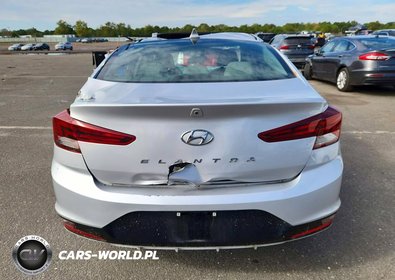 2019 Hyundai Elantra Value Edition VIN:KMHD84LF4KU863148 - 6
