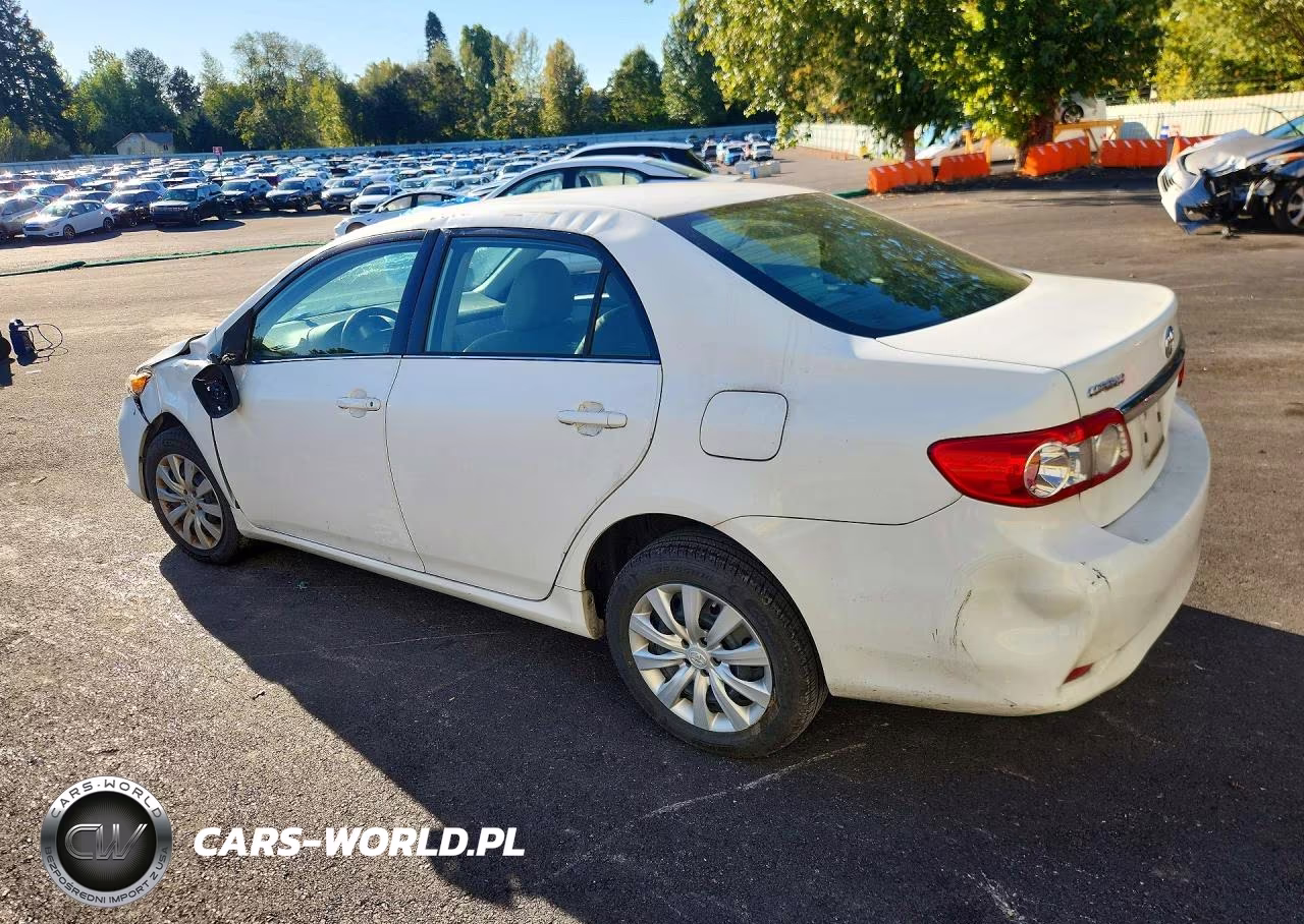 2013 Toyota Corolla Le VIN:2T1BU4EE9DC107388 - 2