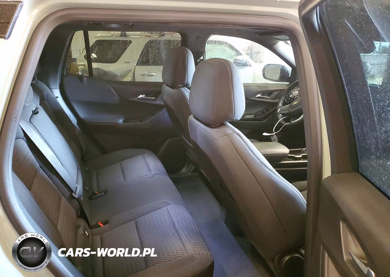 2025 Chevrolet Equinox Lt VIN:3GNAXHEG8SL118850 - 11