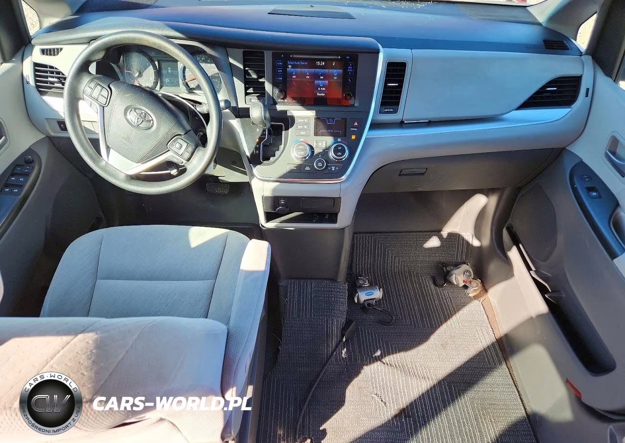 2017 Toyota Sienna Le VIN:5TDKZ3DC1HS827177 - 8