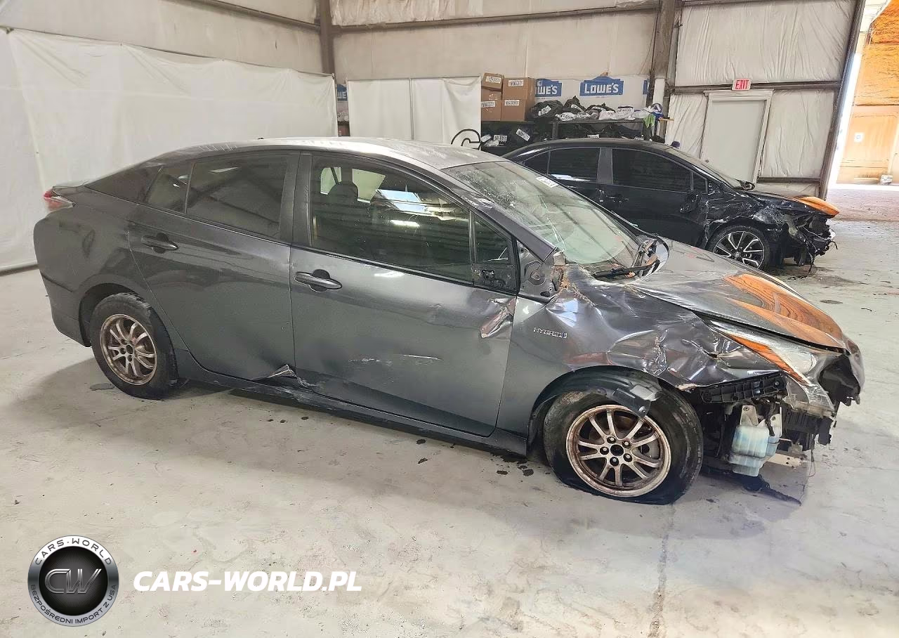 2016 Toyota Prius Two VIN:JTDKBRFU5G3003003 - 4