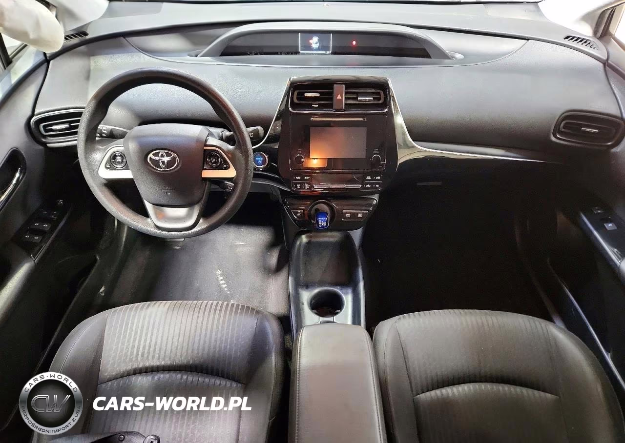 2016 Toyota Prius Two VIN:JTDKBRFU5G3003003 - 8