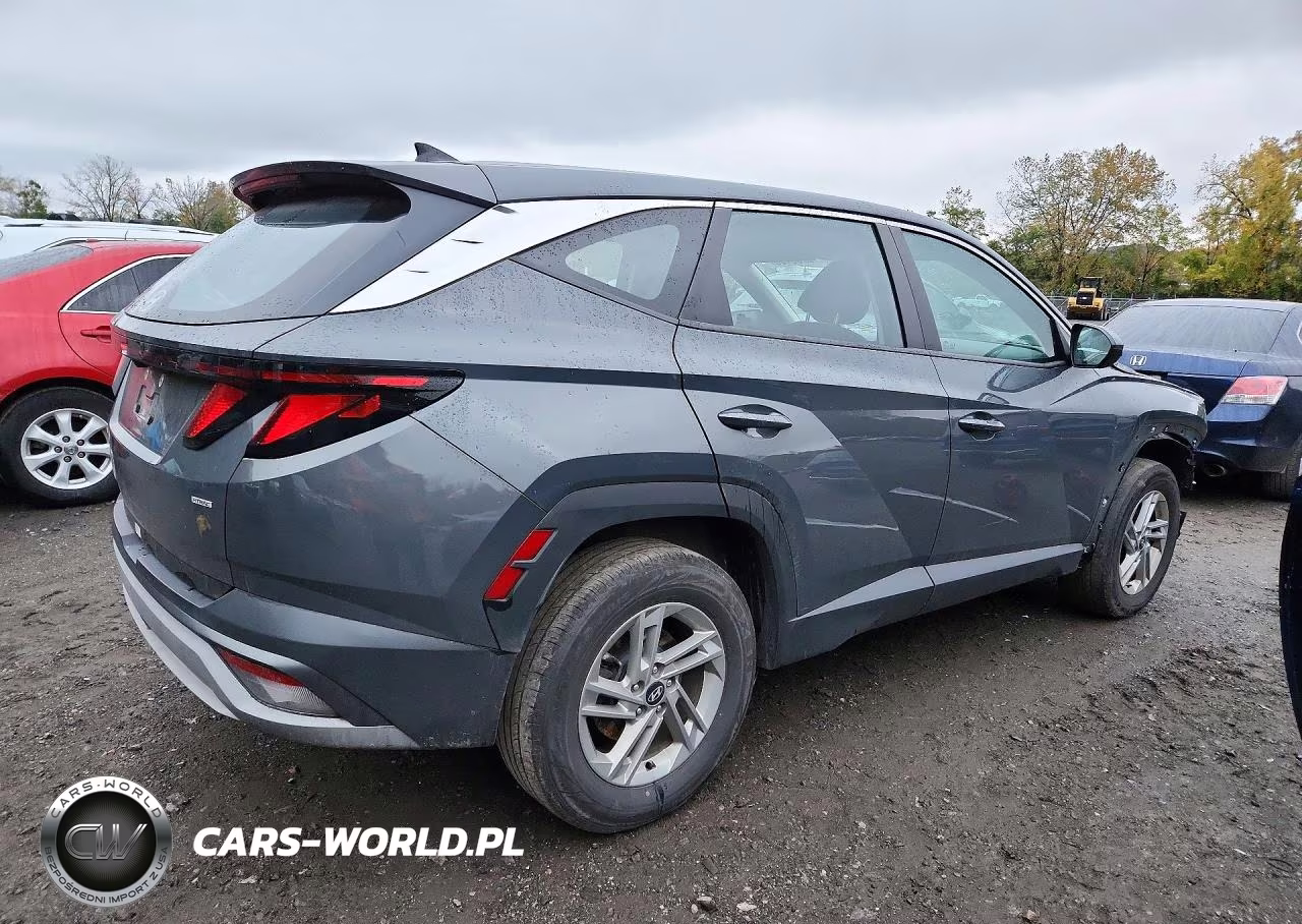 2025 Hyundai Tucson Se VIN:5NMJACDE1SH483722 - 3