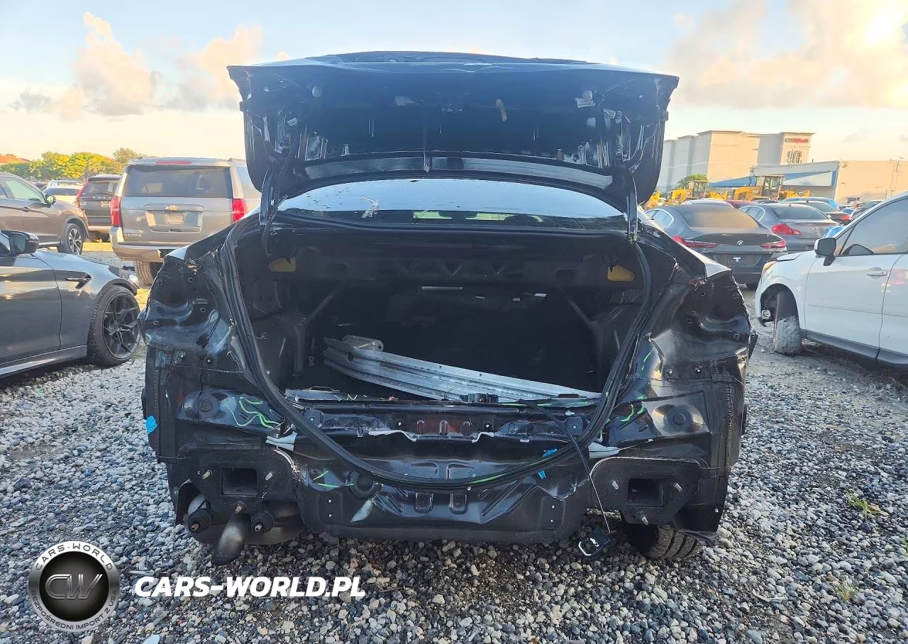 2018 Chevrolet Cruze Ls VIN:1G1BC5SM7J7201022 - 6