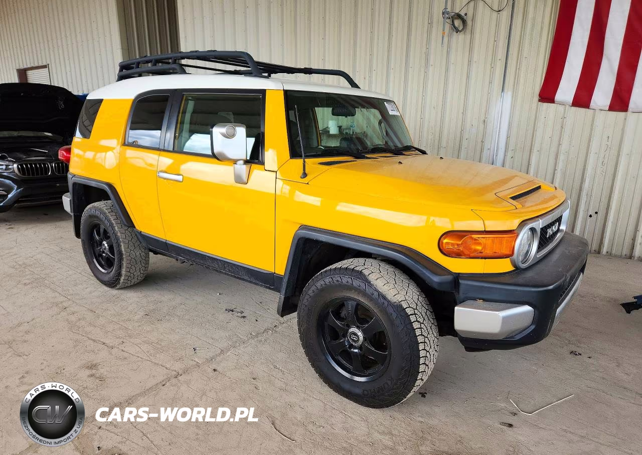 2007 Toyota Fj Cruiser Base VIN:JTEBU11F170018003 - 4