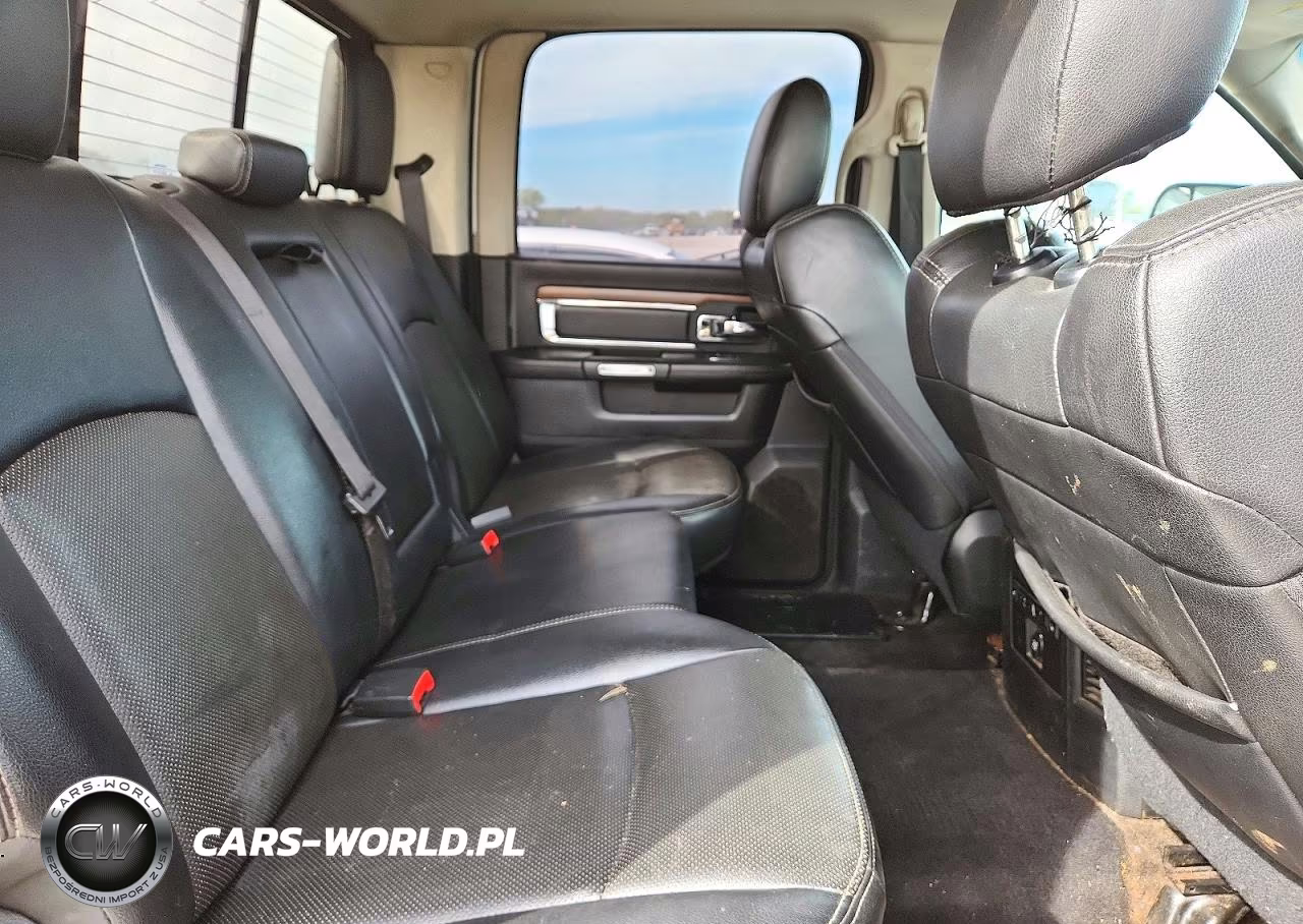 2017 Ram 2500 Laramie 4X4 6'4 Box VIN:3C6UR5FL6HG767386 - 10