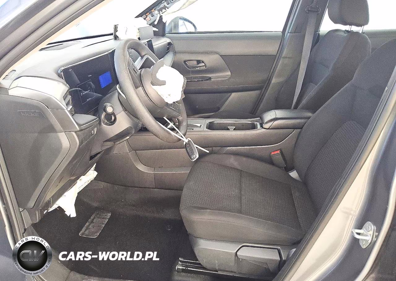 2025 Nissan Kicks S VIN:3N8AP6BA4SL321526 - 7