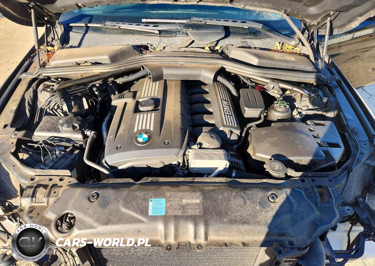 2010 BMW 528 Xi VIN:WBANV1C5XAC444455 - 11
