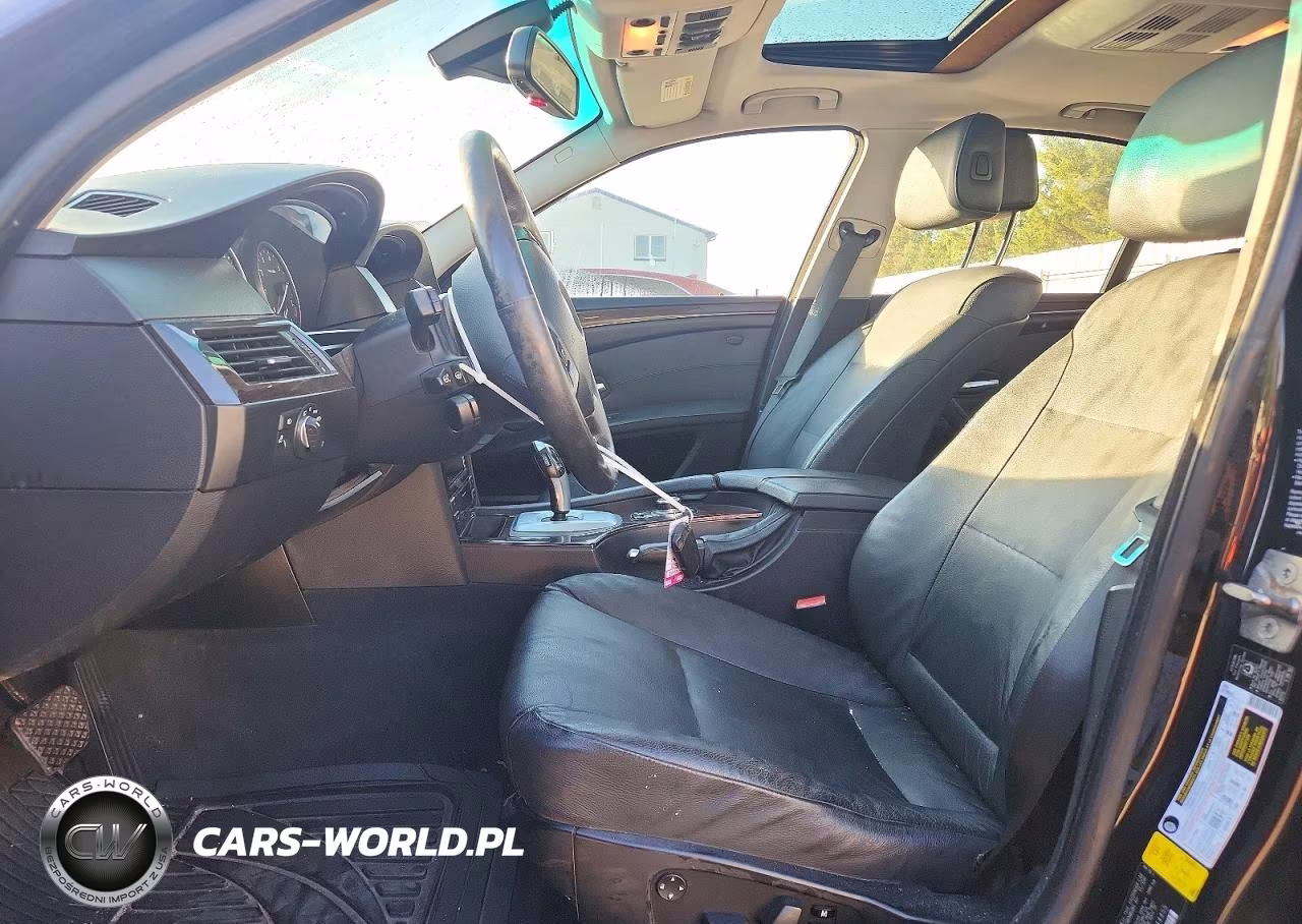 2010 BMW 528 Xi VIN:WBANV1C5XAC444455 - 7
