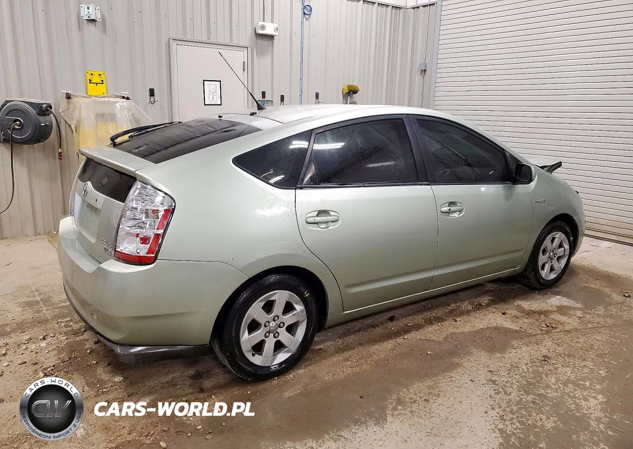 2008 Toyota Prius Base VIN:JTDKB20U787797593 - 3