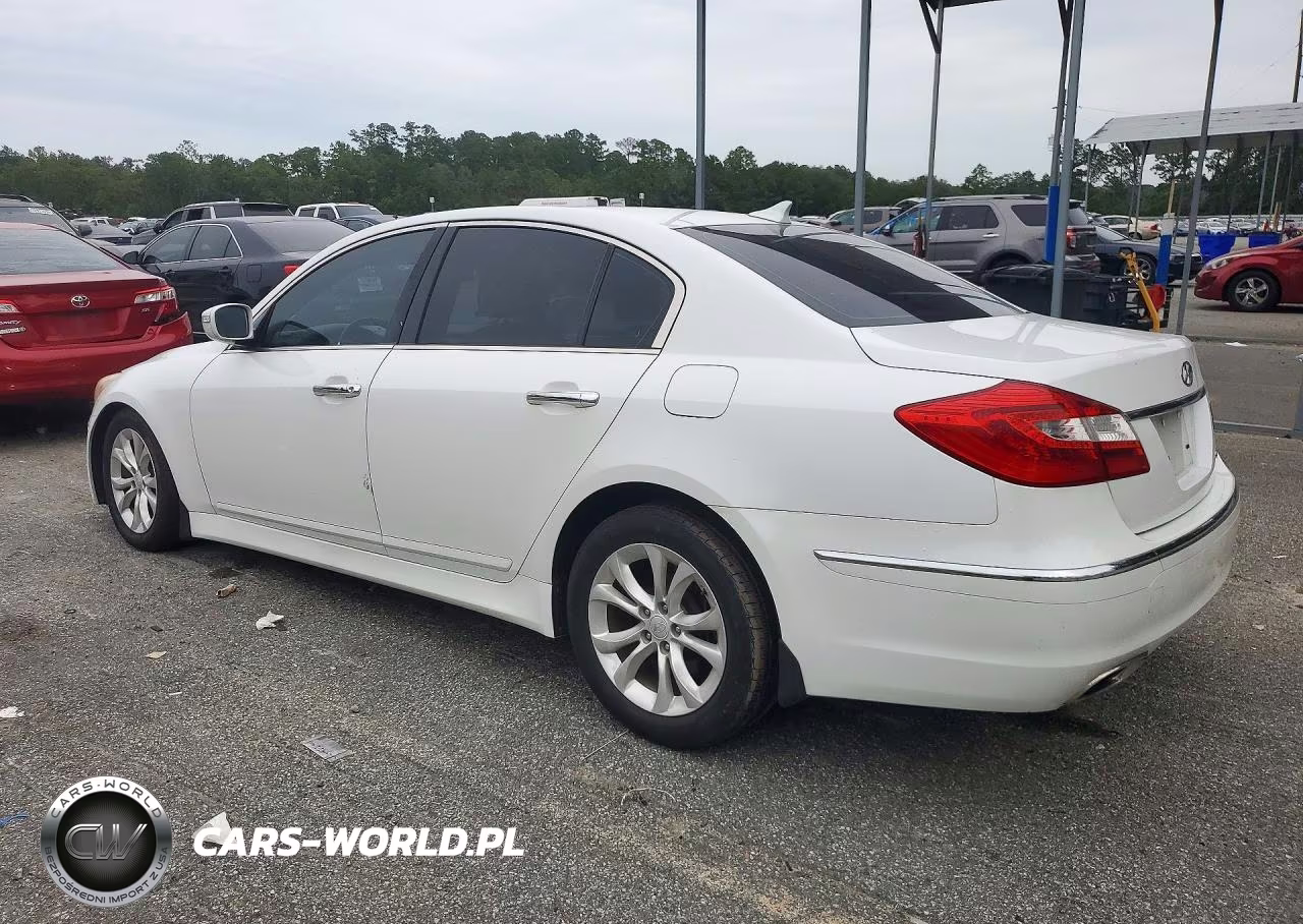 2013 Hyundai Genesis 3.8L VIN:KMHGC4DD2DU214797 - 2