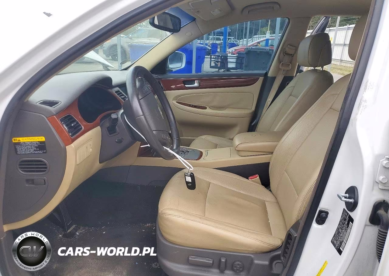 2013 Hyundai Genesis 3.8L VIN:KMHGC4DD2DU214797 - 7
