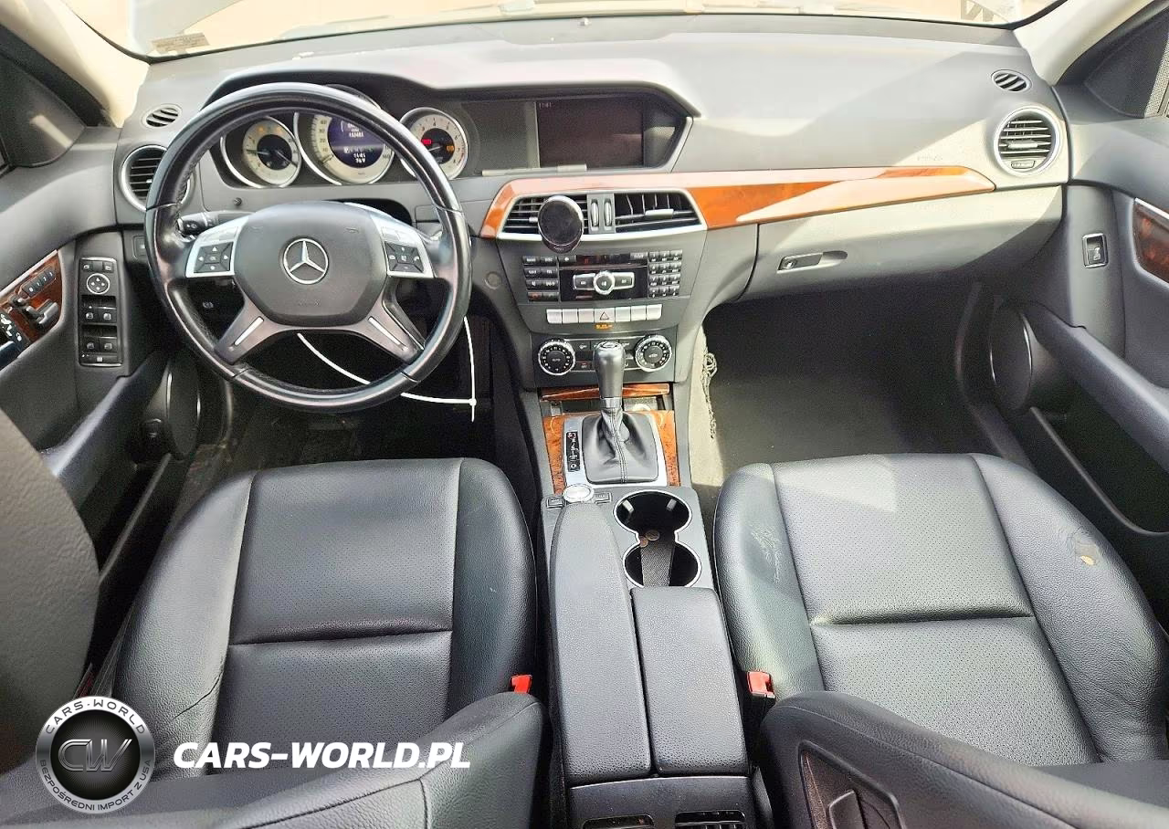 2013 Mercedes-Benz C 300 4Matic VIN:WDDGF8AB8DA820828 - 8
