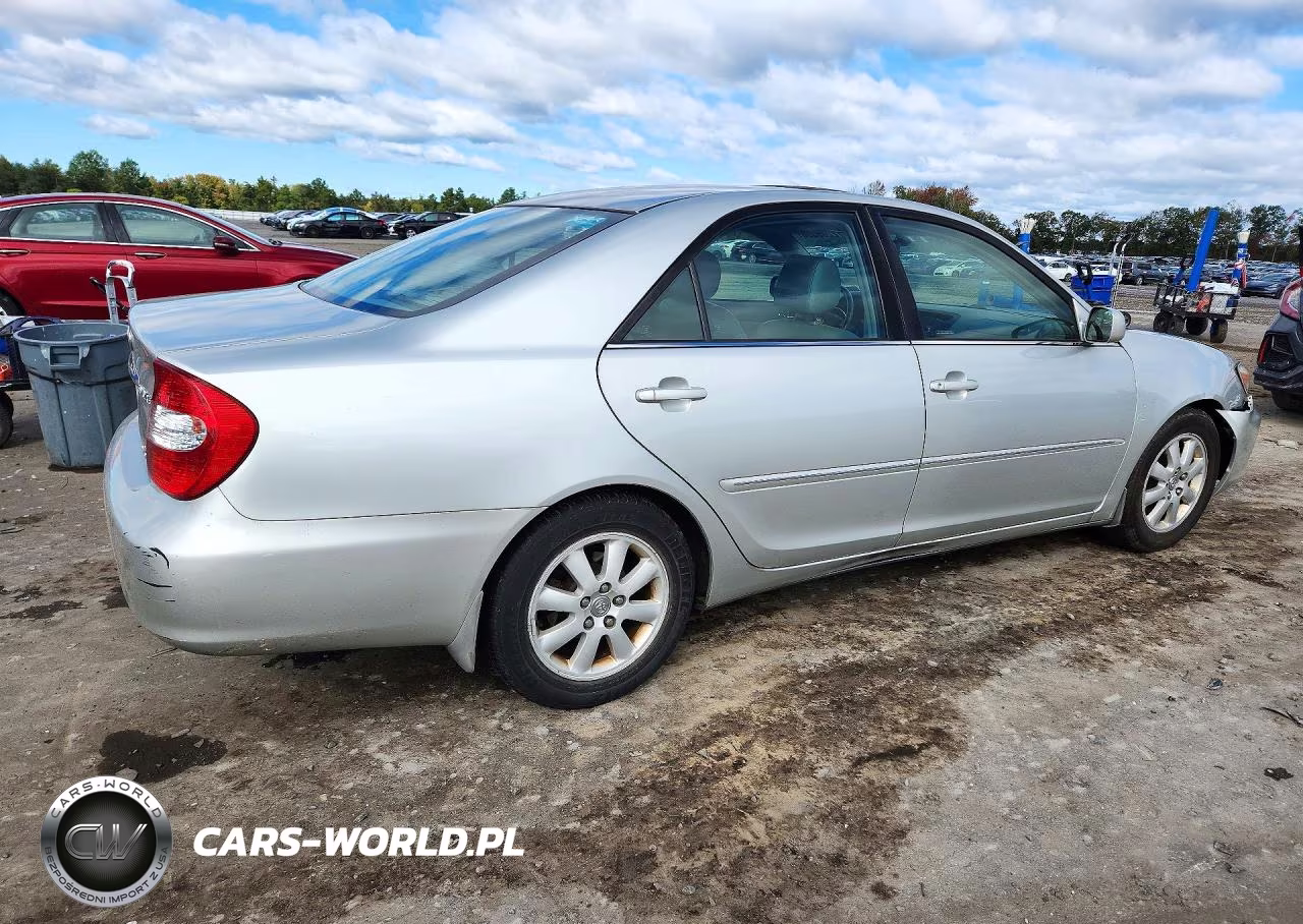 2002 Toyota Camry Xle V6 VIN:4T1BF30K42U507274 - 3