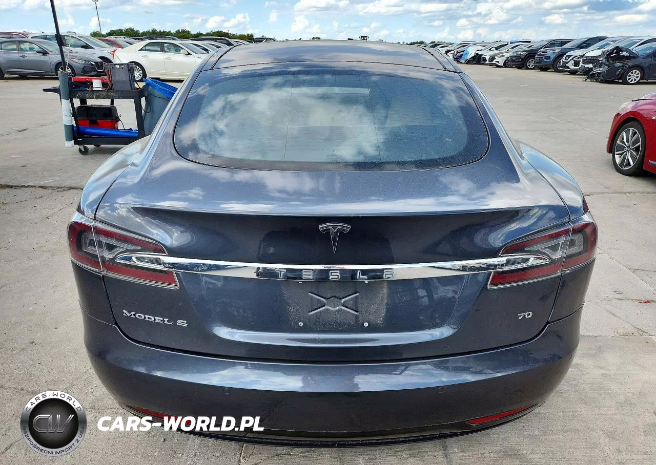 2016 Tesla Model S VIN:5YJSA1E10GF133480 - 6