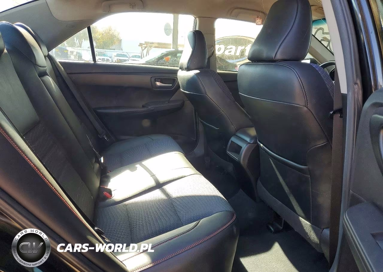 2015 Toyota Camry Se VIN:4T1BF1FK3FU052015 - 10