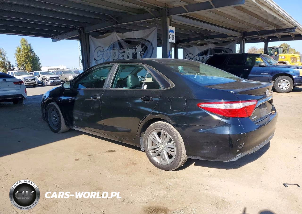 2015 Toyota Camry Se VIN:4T1BF1FK3FU052015 - 2