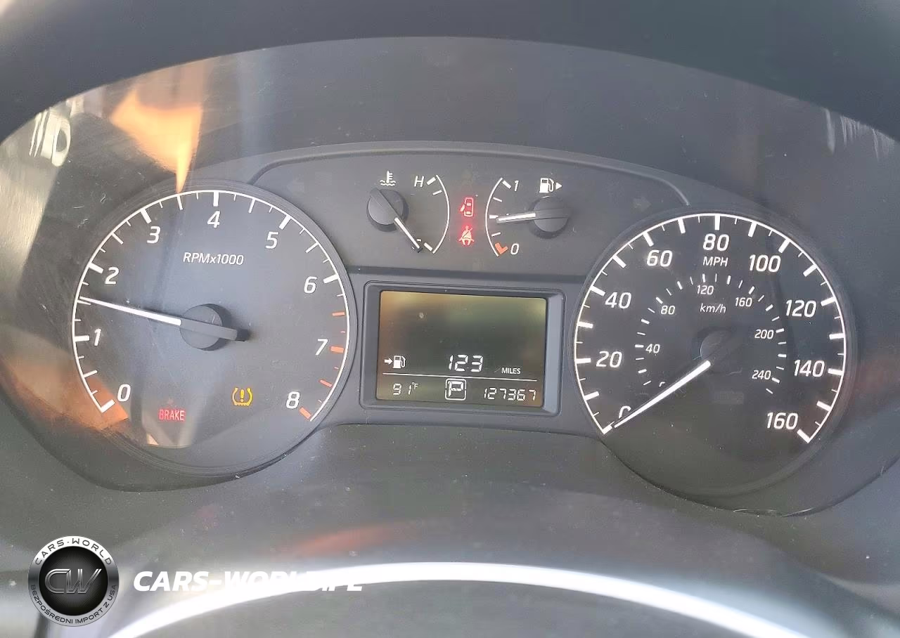 2017 Nissan Sentra S VIN:3N1AB7AP7HY237401 - 9