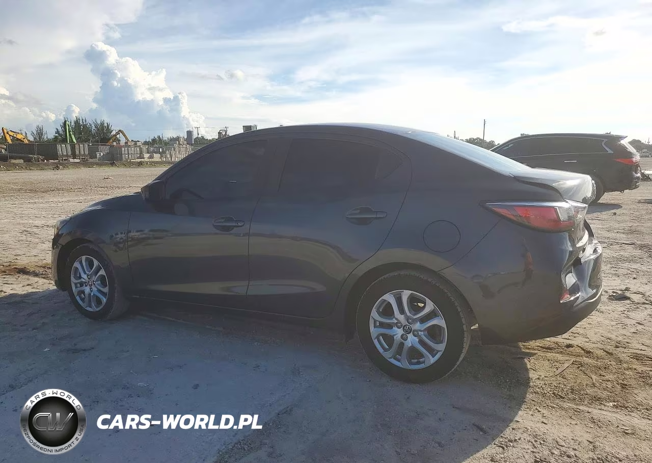 2017 Toyota Yaris Ia Base VIN:3MYDLBYV2HY177141 - 2