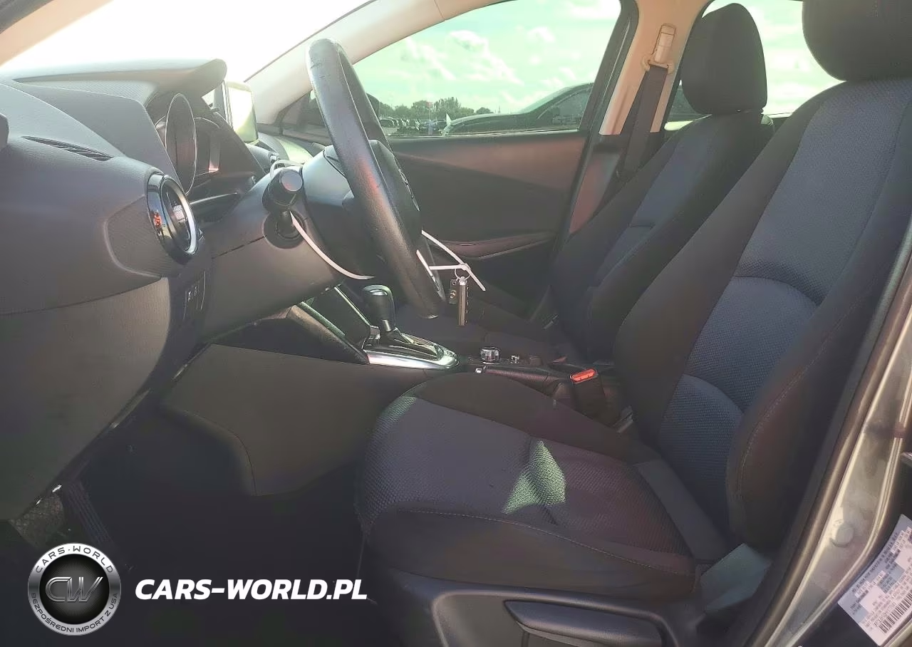 2017 Toyota Yaris Ia Base VIN:3MYDLBYV2HY177141 - 7
