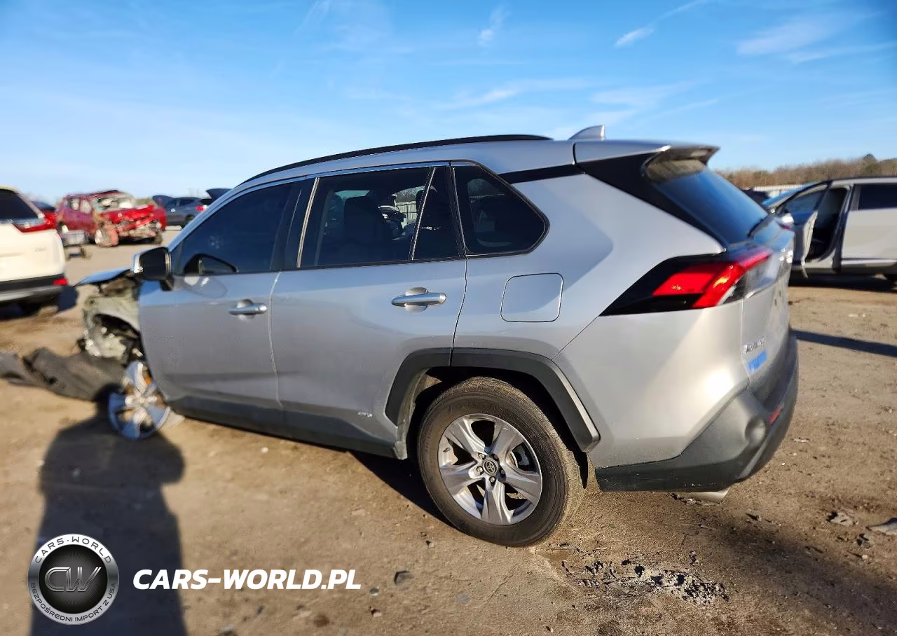 2022 Toyota Rav4 Xle VIN:4T3RWRFV5NU052062 - 2