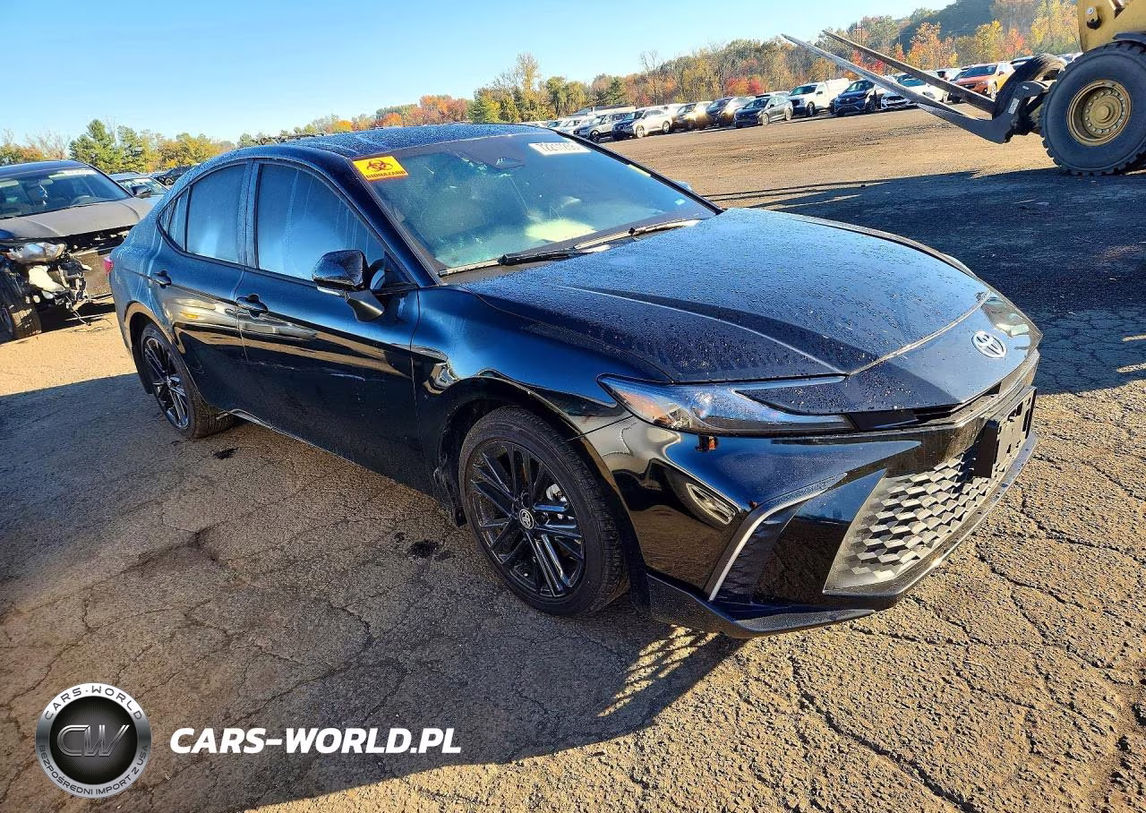 2025 Toyota Camry Se VIN:4T1DAACKXSU635042 - 4