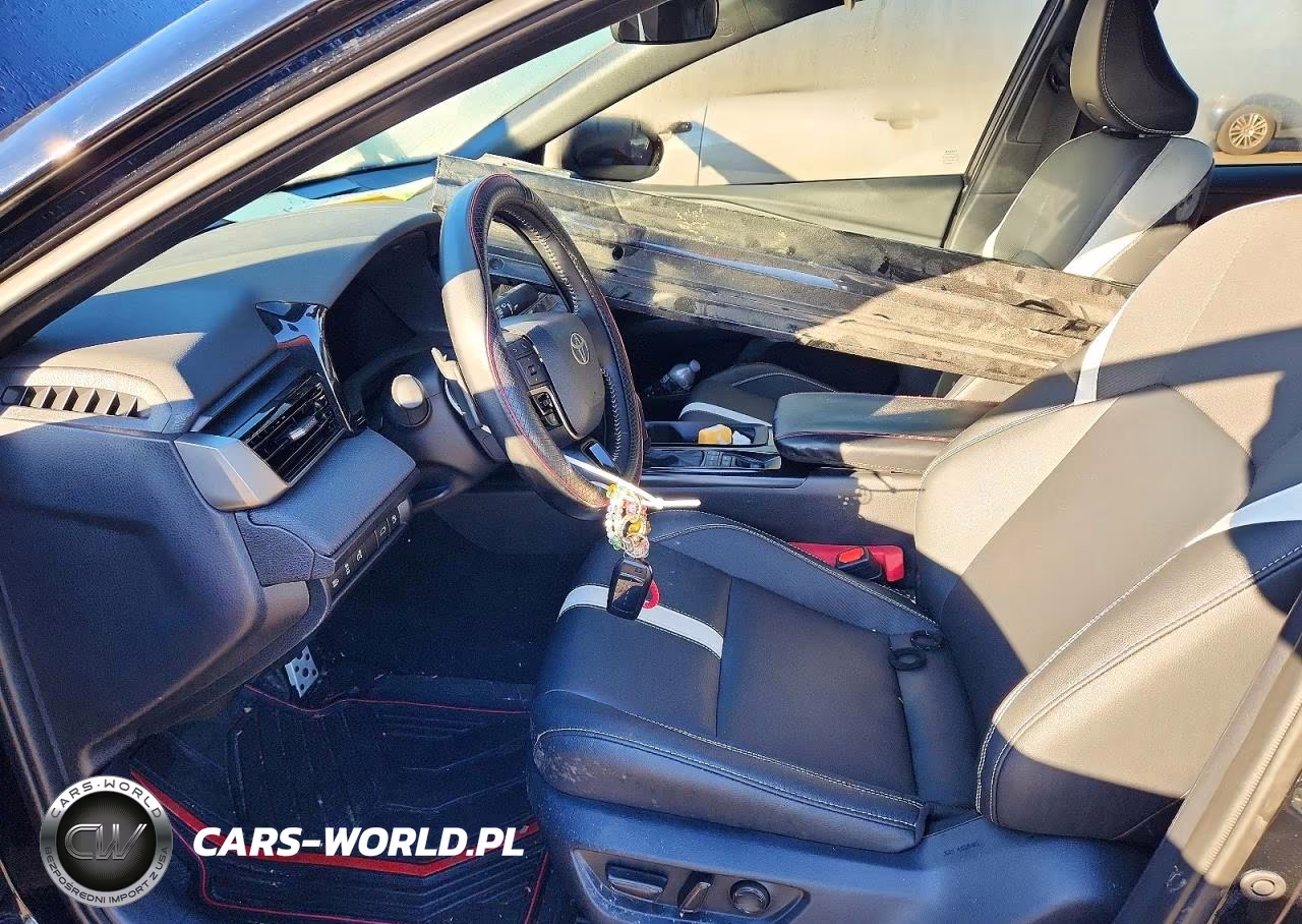 2025 Toyota Camry Se VIN:4T1DAACKXSU635042 - 7