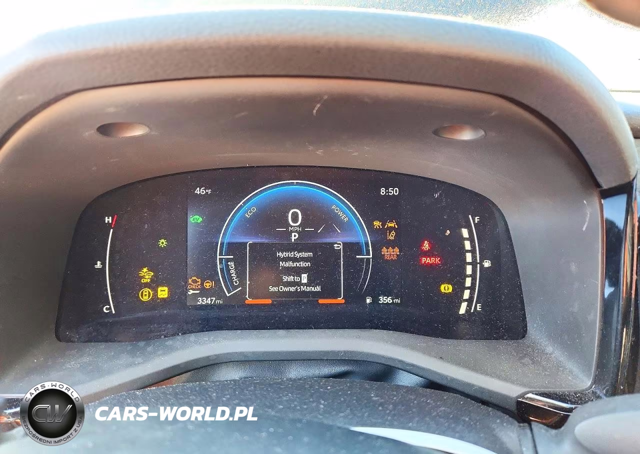 2025 Toyota Camry Se VIN:4T1DAACKXSU635042 - 9