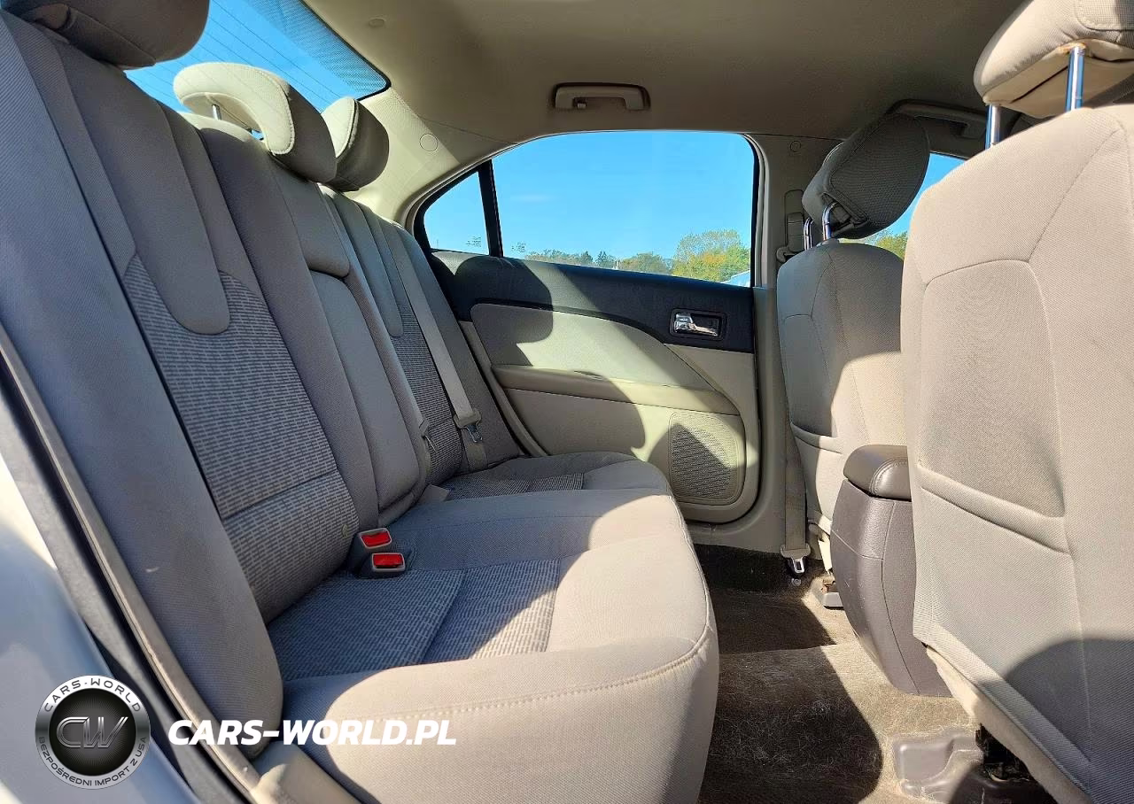 2012 Ford Fusion Se VIN:3FAHP0HA4CR246331 - 10