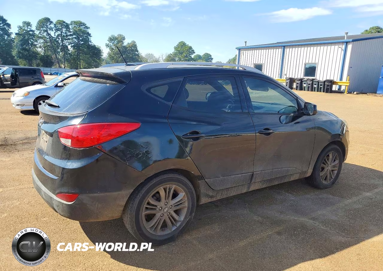 2015 Hyundai Tucson Se VIN:KM8JU3AG2FU112513 - 3