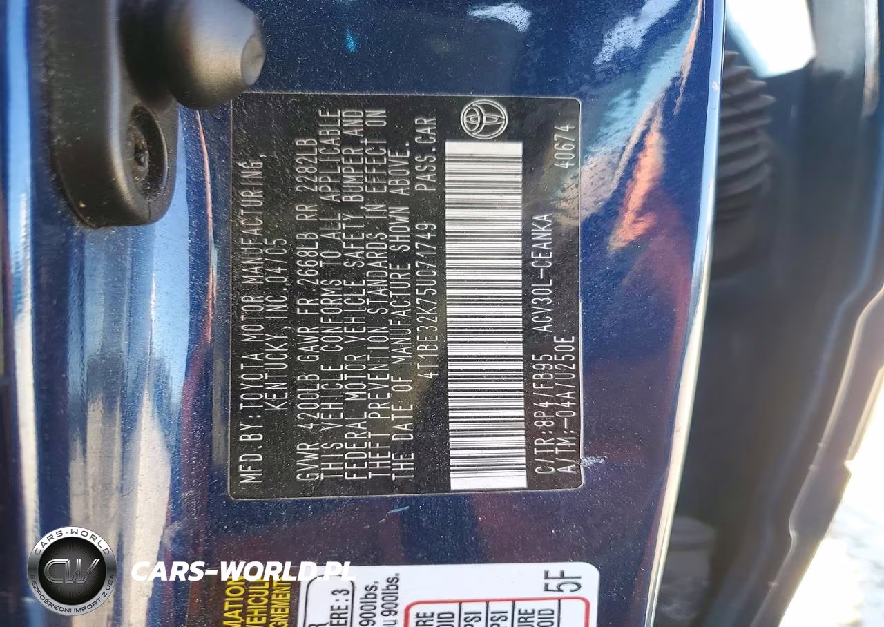 2005 Toyota Camry Le VIN:4T1BE32K75U071749 - 13