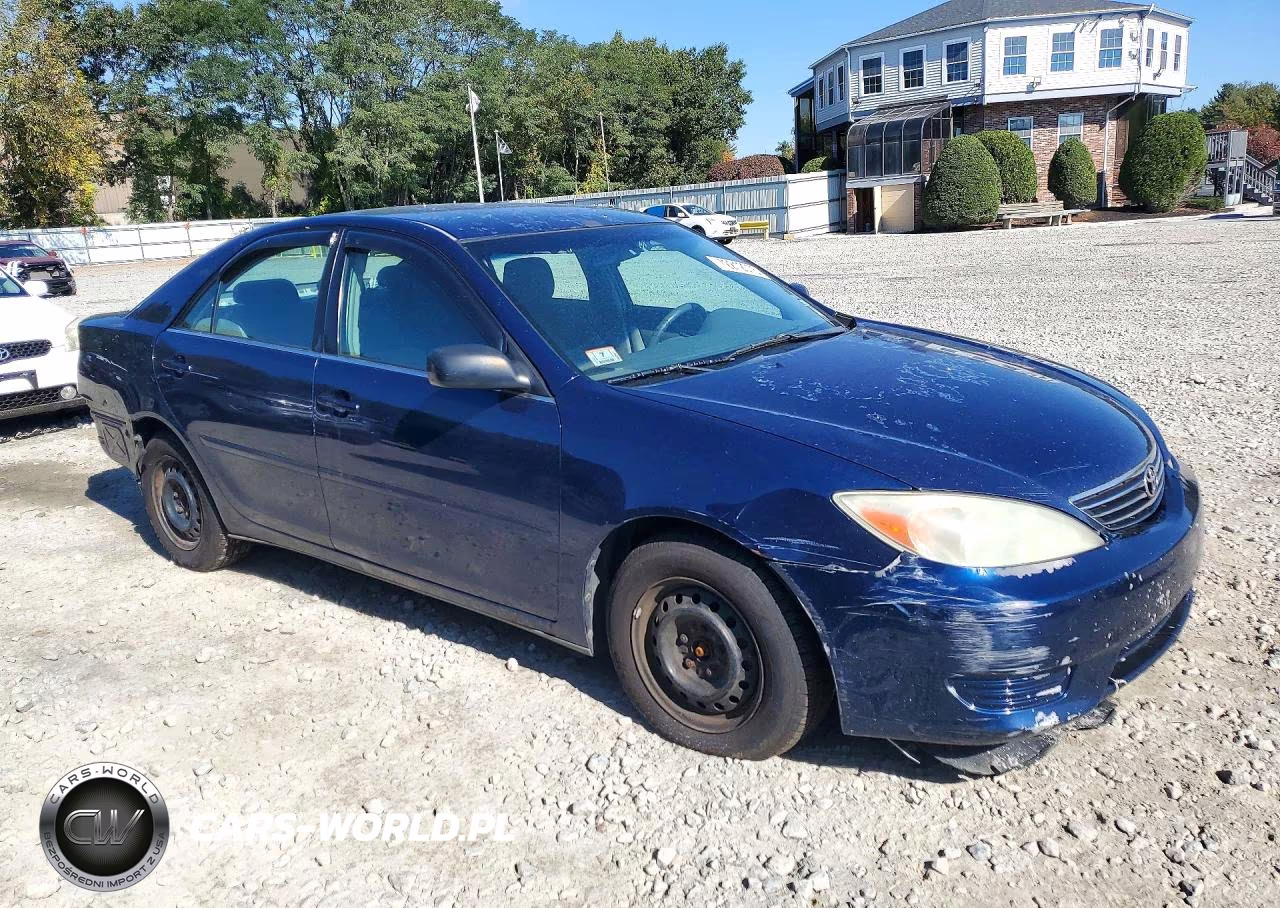 2005 Toyota Camry Le VIN:4T1BE32K75U071749 - 4