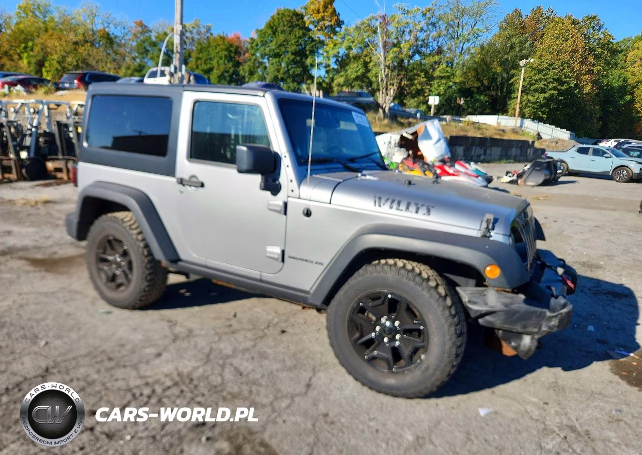 2015 Jeep Wrangler Sport VIN:1C4AJWAG3FL536688 - 4