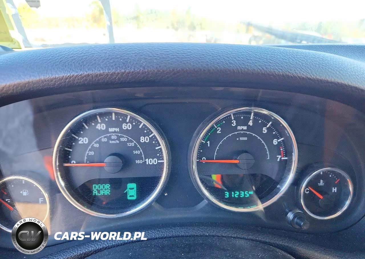 2015 Jeep Wrangler Sport VIN:1C4AJWAG3FL536688 - 9