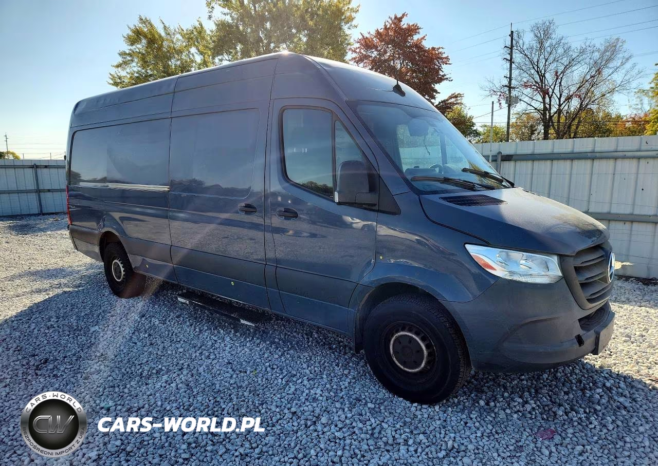 2019 Mercedes-Benz Sprinter 2500-3500 Delivery Van VIN:WD4PF1CD3KP131005 - 4