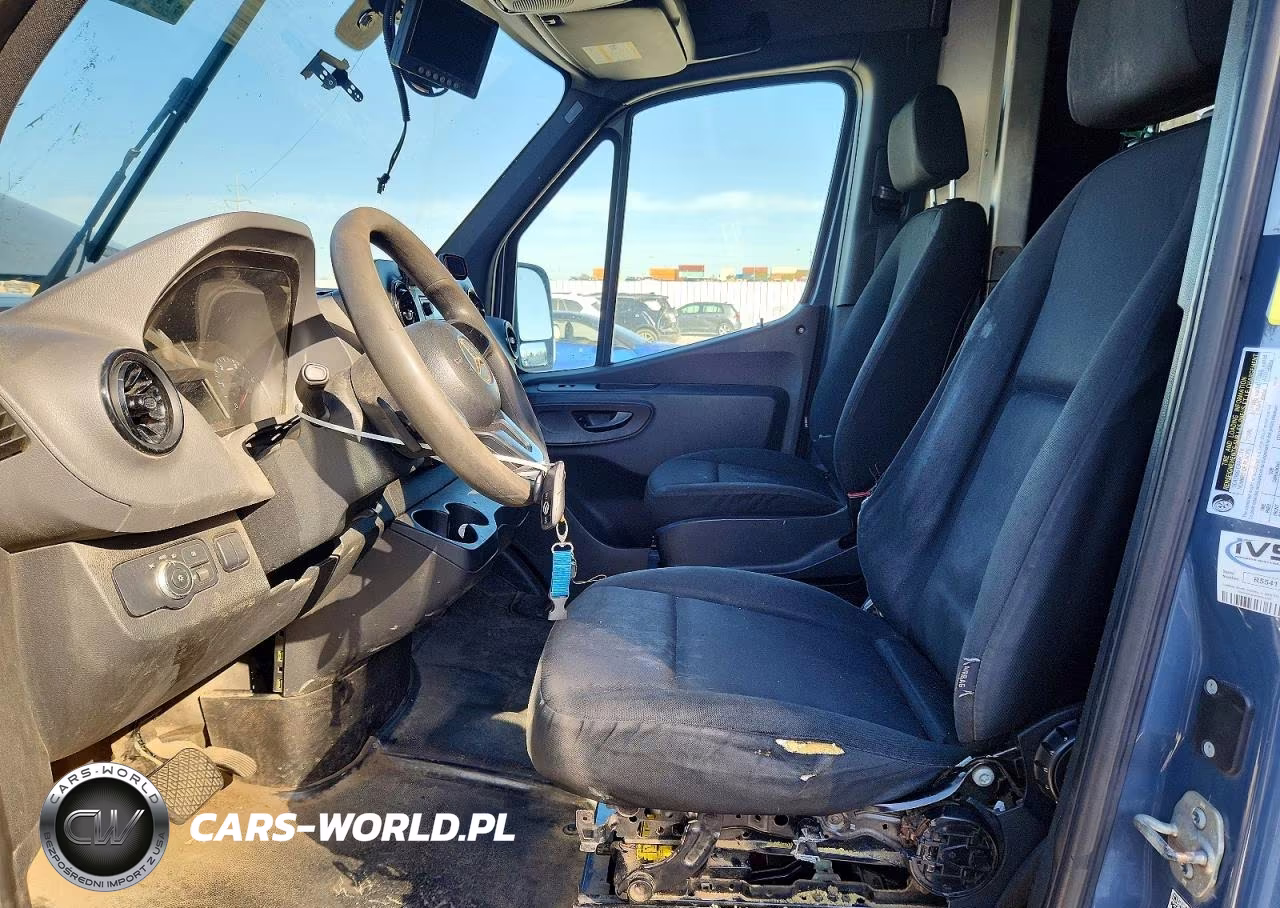 2019 Mercedes-Benz Sprinter 2500-3500 Delivery Van VIN:WD4PF1CD3KP131005 - 7