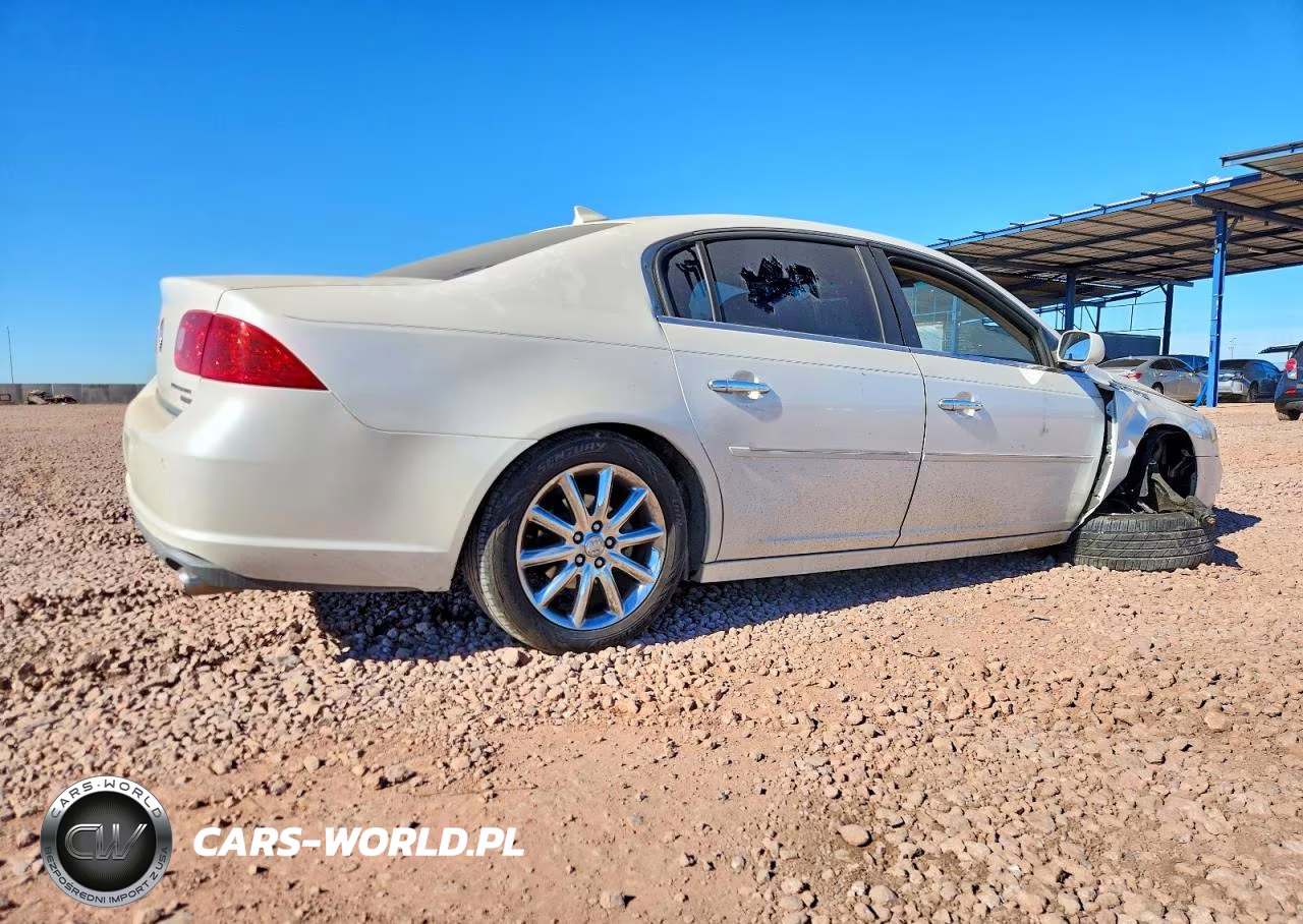 2011 Buick Lucerne Super Series VIN:1G4HK5ES5BU125104 - 3