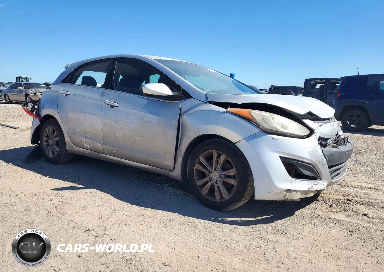2013 Hyundai Elantra Gt Base VIN:KMHD35LE5DU101431 - 4