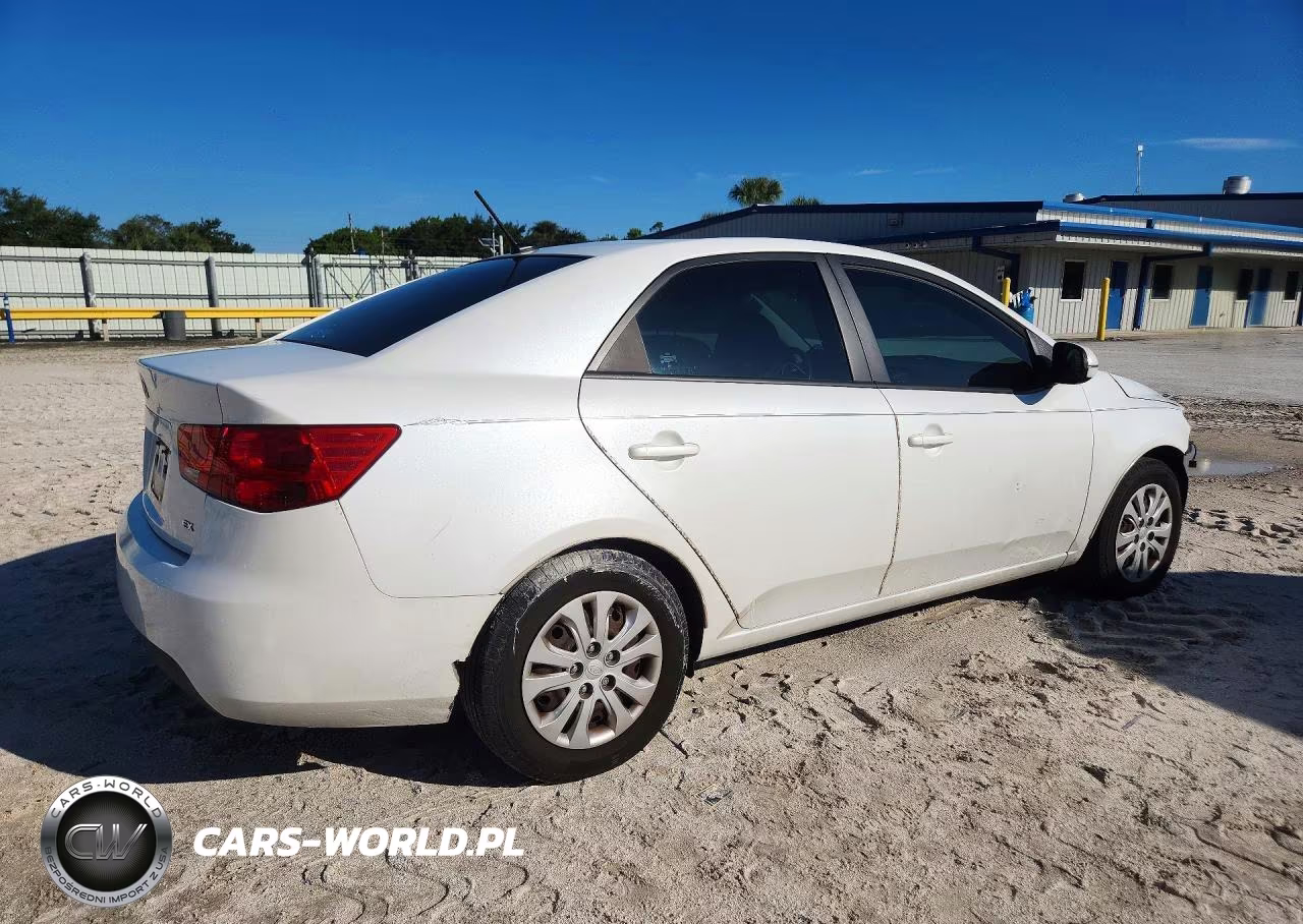 2013 Kia Forte Ex VIN:KNAFU4A20D5682017 - 3