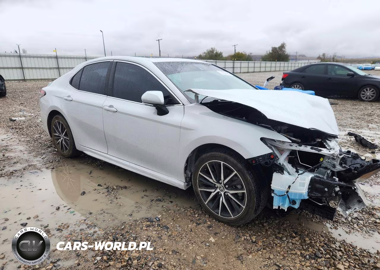 2019 Toyota Camry Se VIN:4T1T11AK8PU133765 - 4