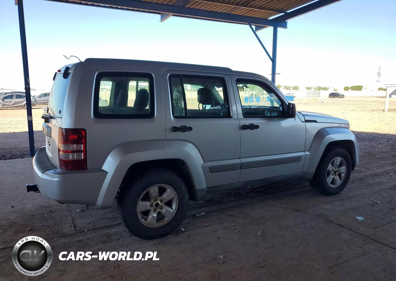 2012 Jeep Liberty Sport VIN:1C4PJLAK8CW117601 - 3