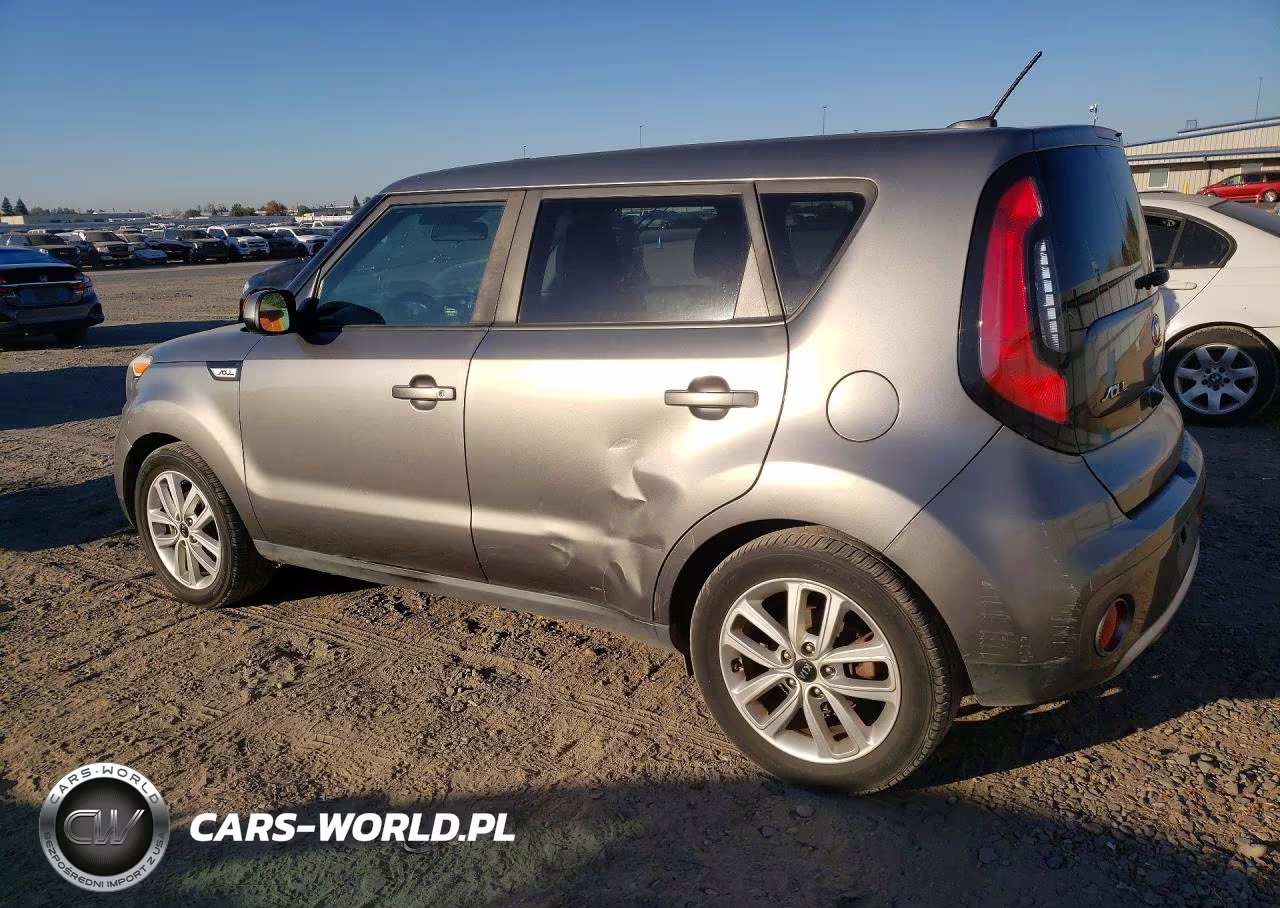2018 Kia Soul + VIN:KNDJP3A55J7557197 - 2