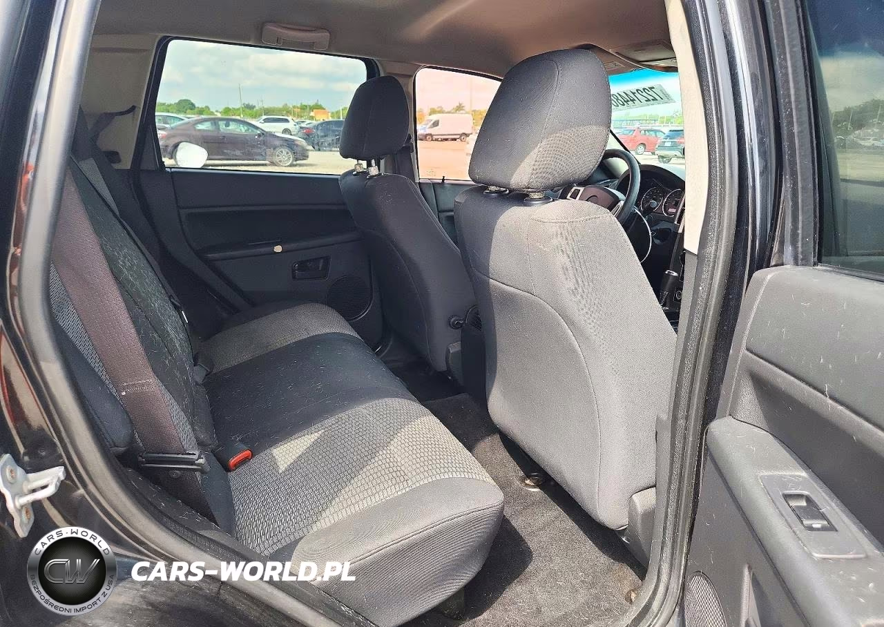2008 Jeep Grand Cherokee Laredo VIN:1J8GR48K68C240156 - 11
